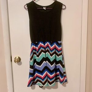3/$15 Black with Multicolored Chevron Dress - Size XL